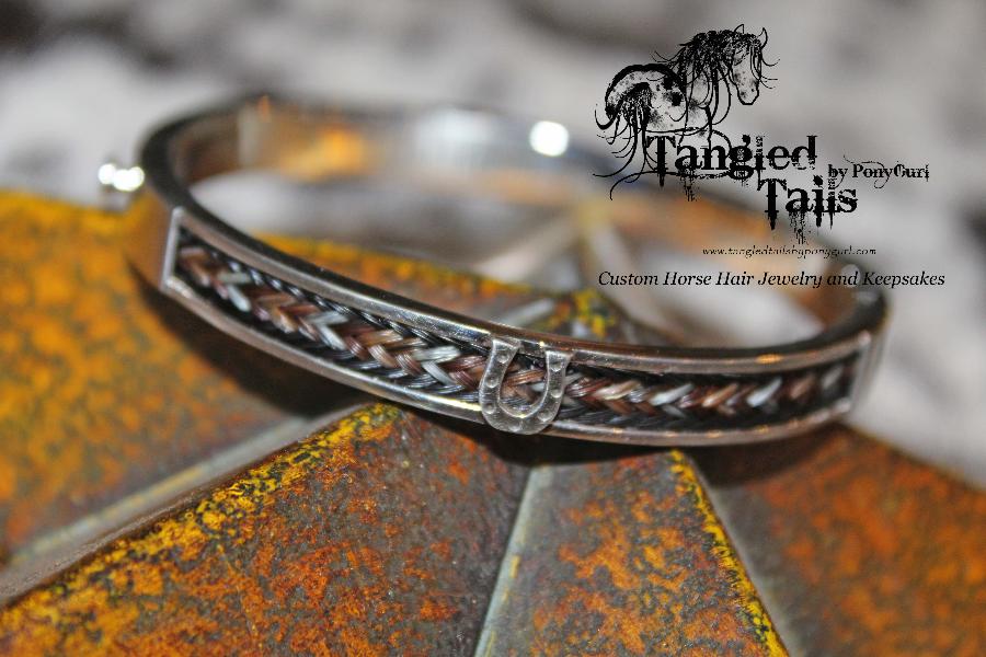 Heart in Horseshoe Sterling Silver Horsehair bracelet – Living Horse Tails  Jewellery by Monika
